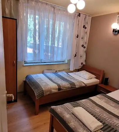 Dworek Goscinne Olsztyn (Silesia)