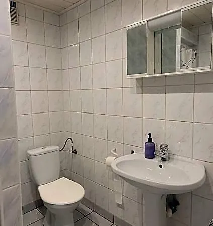 Bed & Breakfast Dworek Goscinne